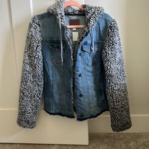 Jean jacket in size S
